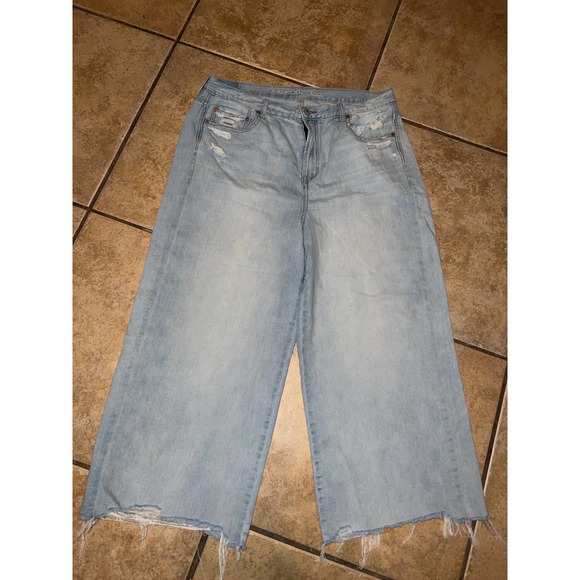American Eagle Outfitters Denim - American Eagle Wide Leg Crop Jeans Size 14
